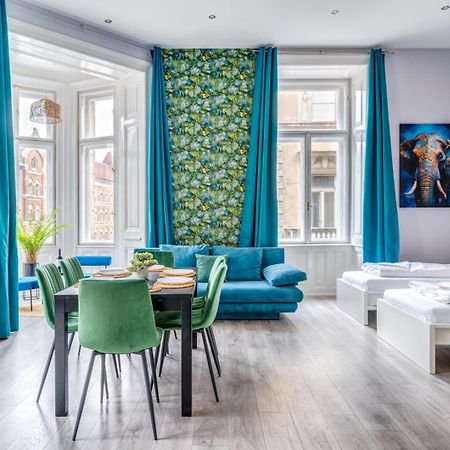 Apartament Downtown Delight - Erzsebet Blvd - 13 Ppl Budapeszt Zewnętrze zdjęcie