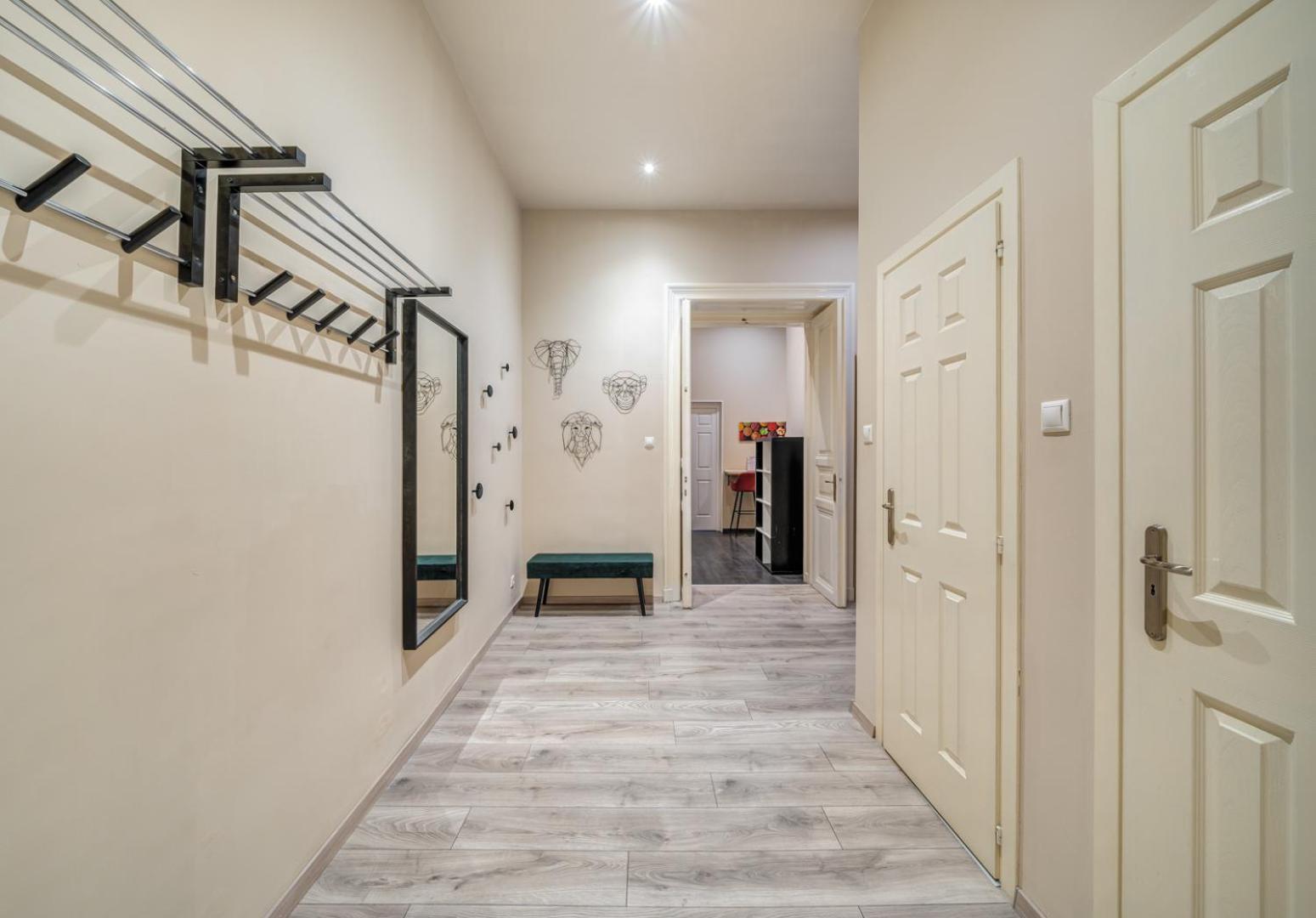 Apartament Downtown Delight - Erzsebet Blvd - 13 Ppl Budapeszt Zewnętrze zdjęcie