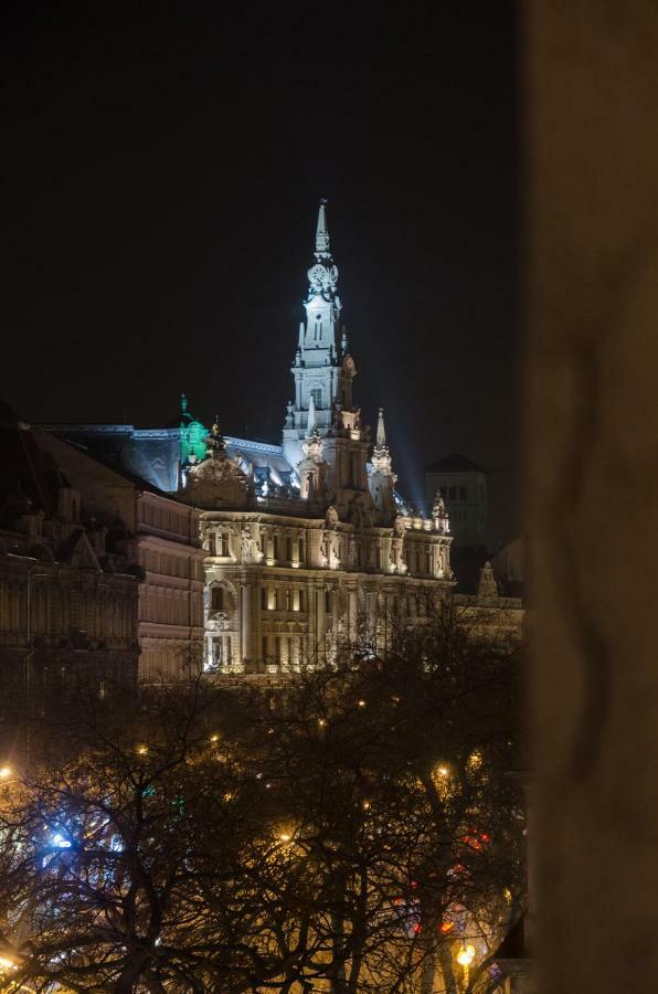Apartament Downtown Delight - Erzsebet Blvd - 13 Ppl Budapeszt Zewnętrze zdjęcie